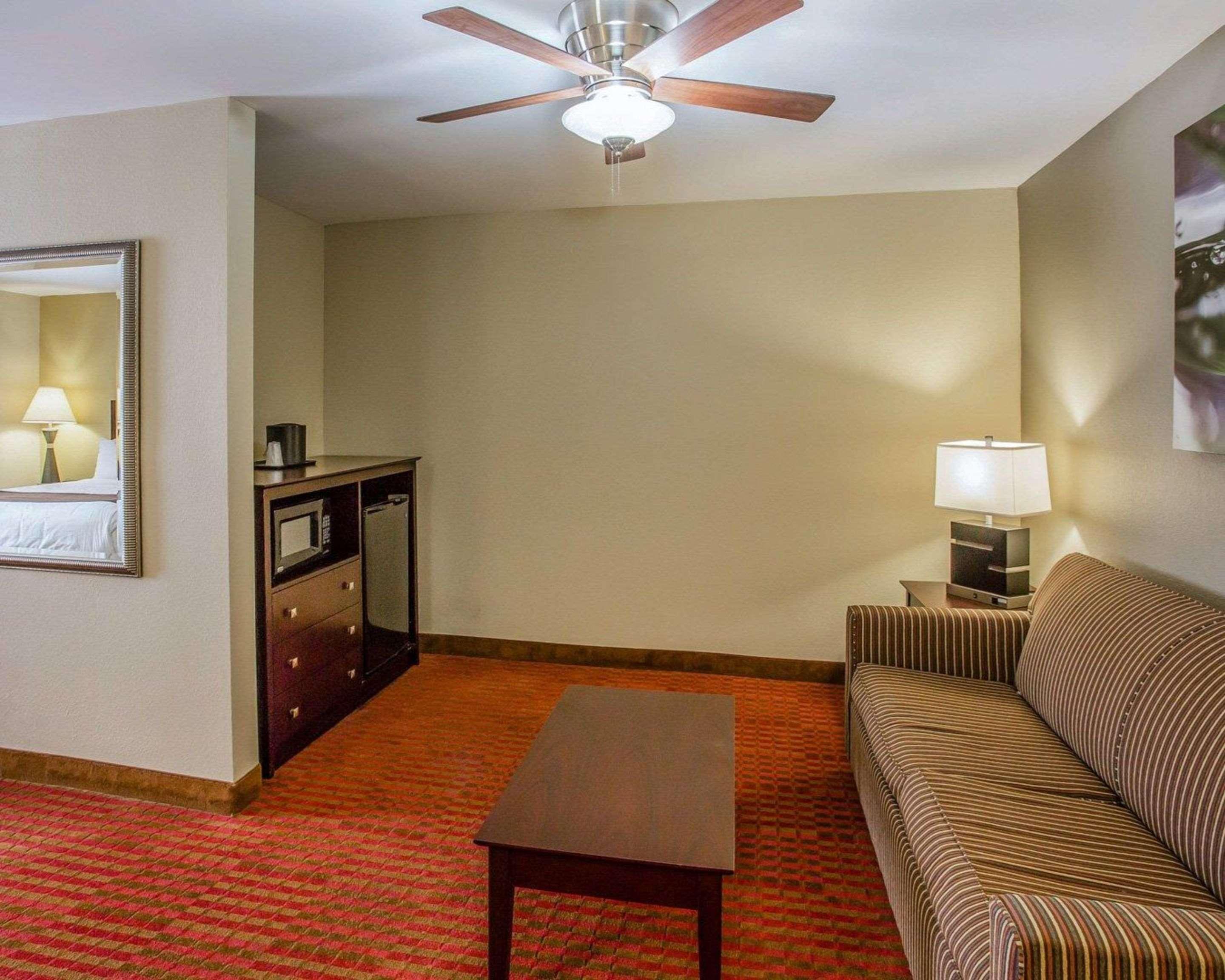 Quality Suites Nashville Airport Esterno foto