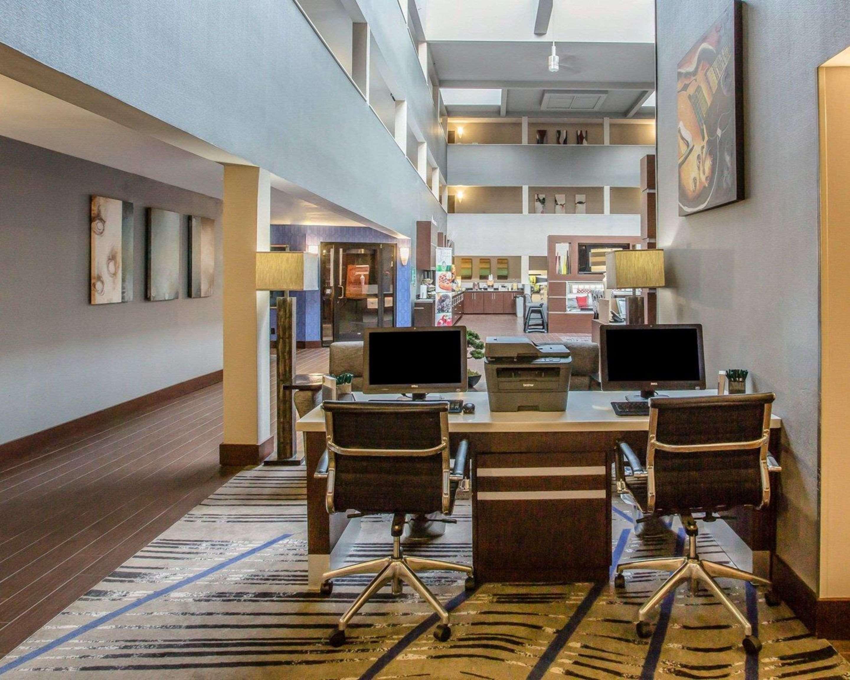 Quality Suites Nashville Airport Esterno foto