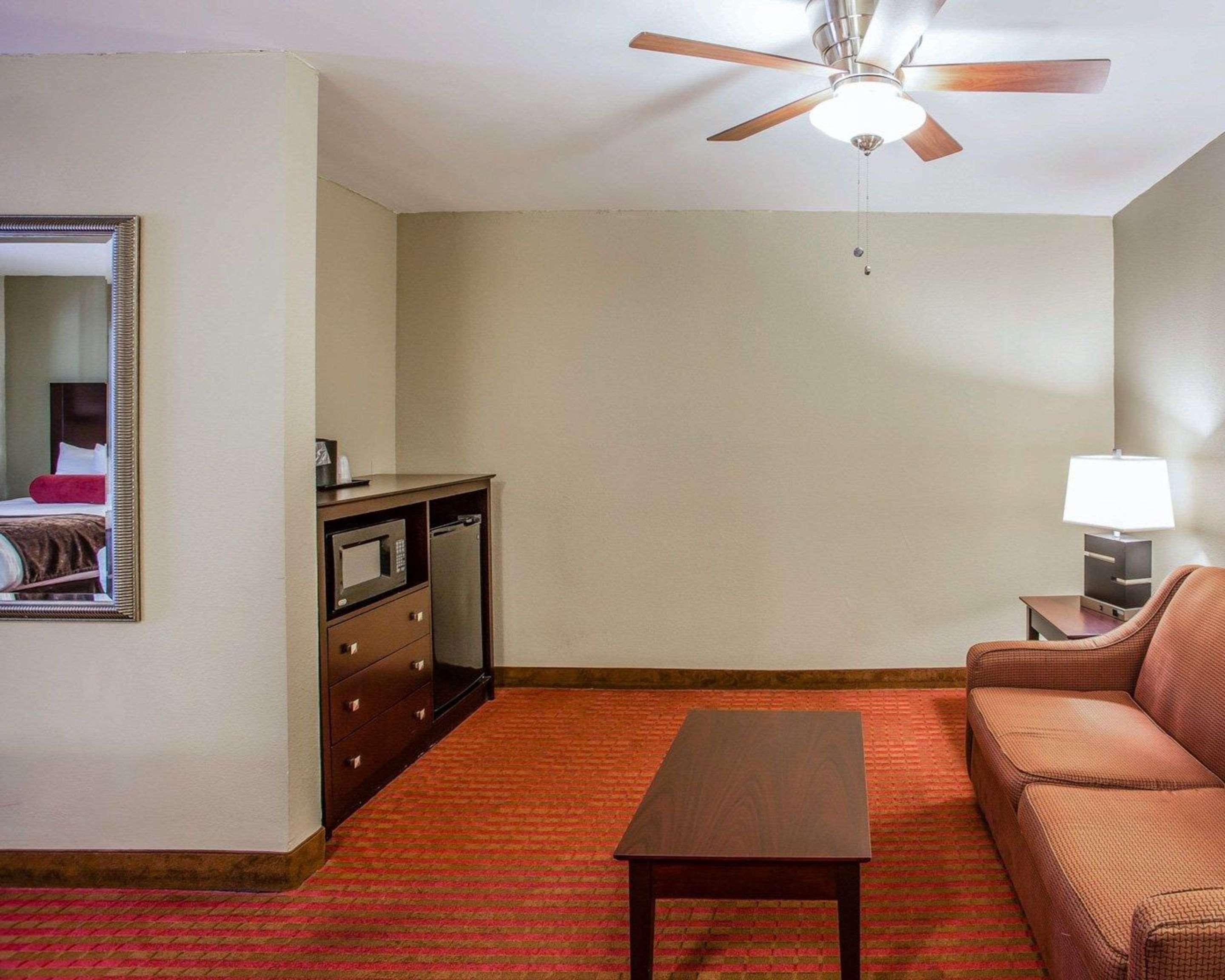 Quality Suites Nashville Airport Esterno foto